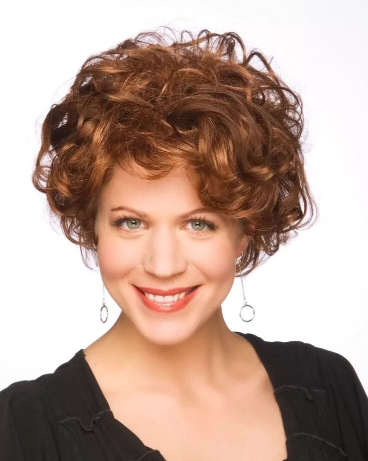 Прическа на средние кудрявые волосы для женщины Stardust Hair pieces, Haircuts for curly hair, Hair cuts