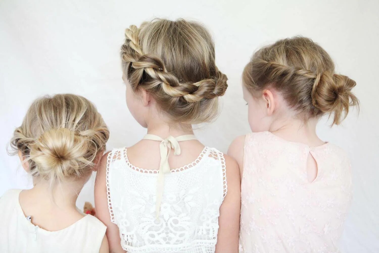 Прическа на средние волосы девочке 5 Ideia de penteado e acessório para daminhas. hair in 2019 Little girl hairstyles