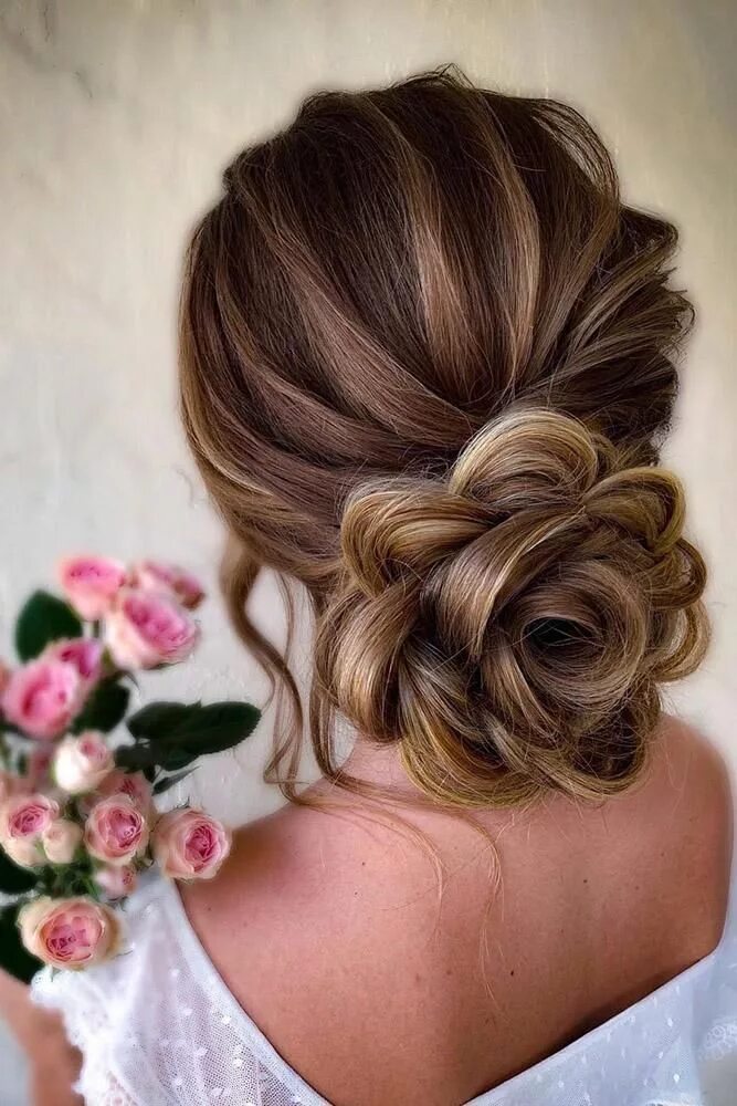 Прическа на средние волосы для гостей Classic Wedding Hairstyles: 30+ Best Looks & Expert Tips Formal hairstyles for l