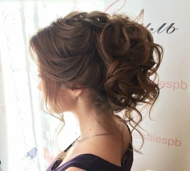 Прическа на средние волосы кудри собранные Pin by Marisa on Hairstyles. Wedding hair and makeup, Beautiful hair, Bridesmaid