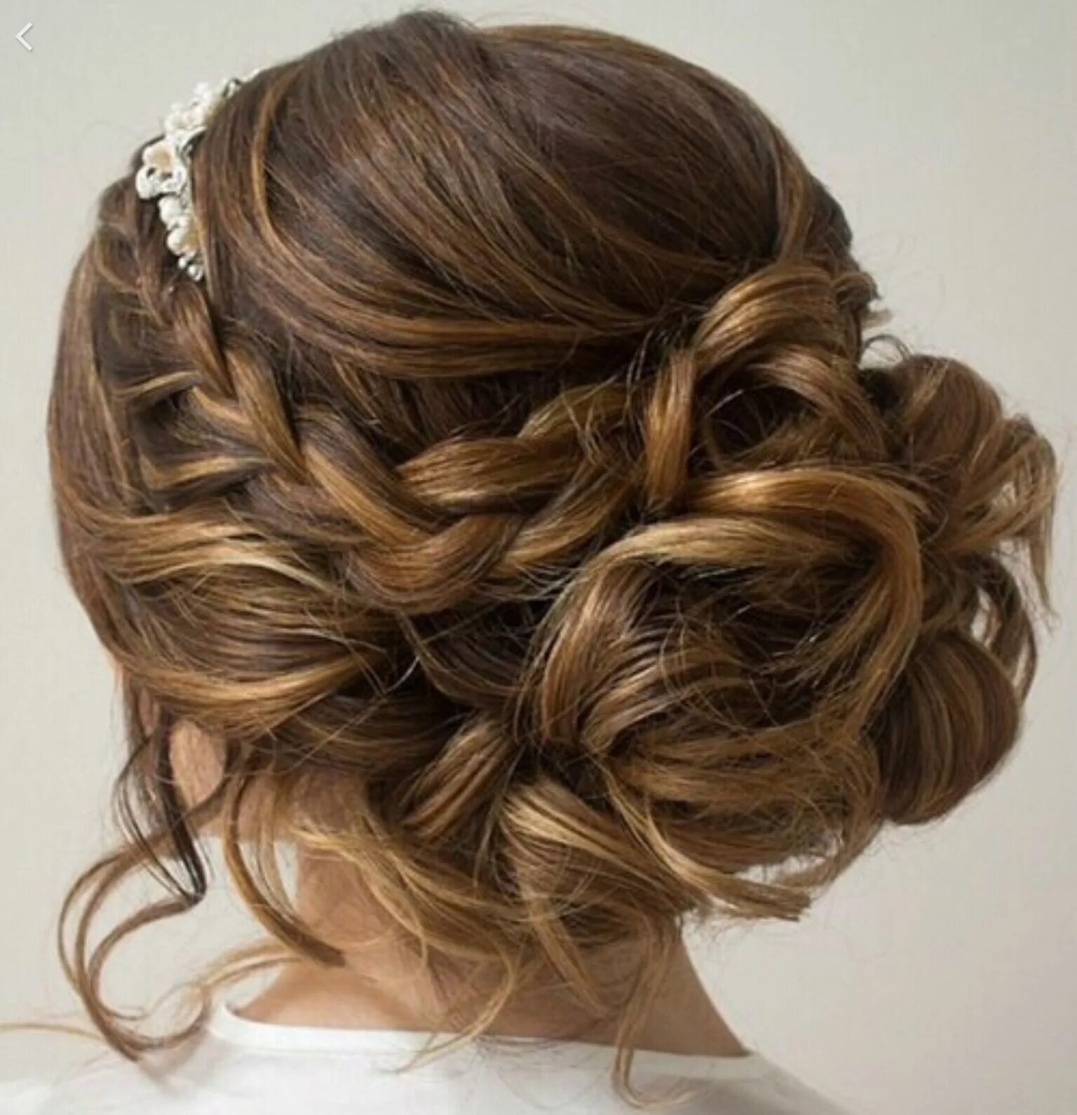 Прическа на средние волосы выпускной 11 Pin on Graduation Long hair styles, Wedding hairstyles, Hair inspiration