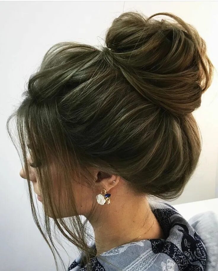 Прическа на средний волос гульку Pin on прически Wedding hair and makeup, Bride hairstyles, Hair styles