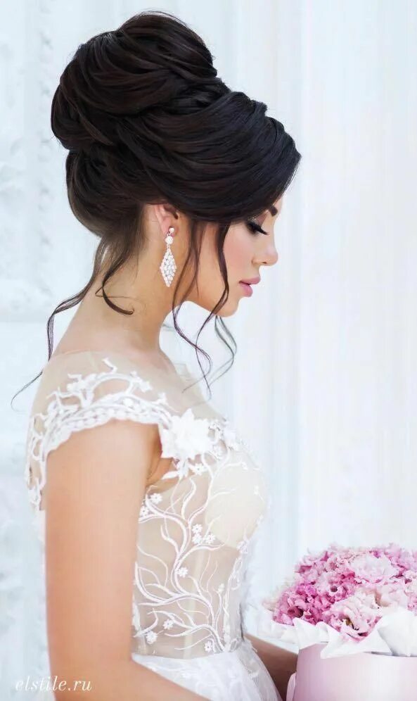 Прическа на свадьбу для невесты Elegant Wedding Hairstyles and Makeup Inspiration