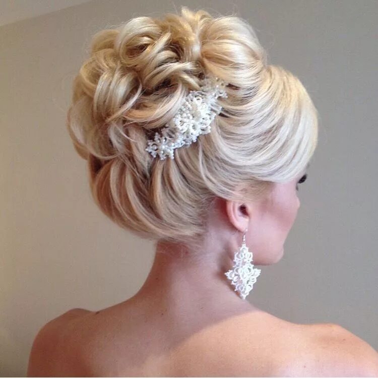 Прическа на свадьбу фото на средние Bridal hair Mother of the bride hair, Medium hair styles, Wedding hairstyles med