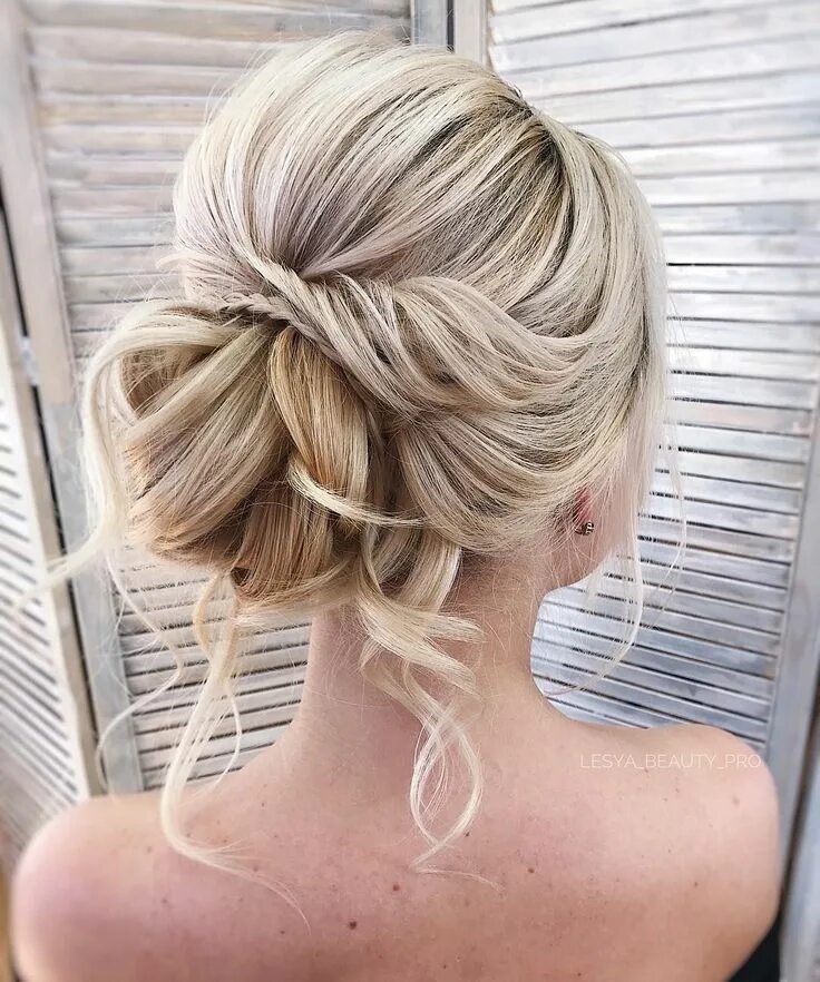 Прическа на свадьбу гостье на длинные 87 Fabulous Wedding Hairstyles For Every Wedding Dress Neckline Messy wedding ha