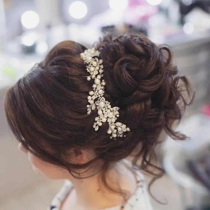 Прическа на свадьбу на средние волосы 36 Messy wedding hair updos for a gorgeous rustic country wedding to chic urban 