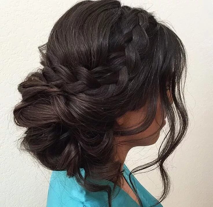 Прическа на тяжелые средние волосы Braided updo Quince hairstyles, Long hair styles, Hair styles