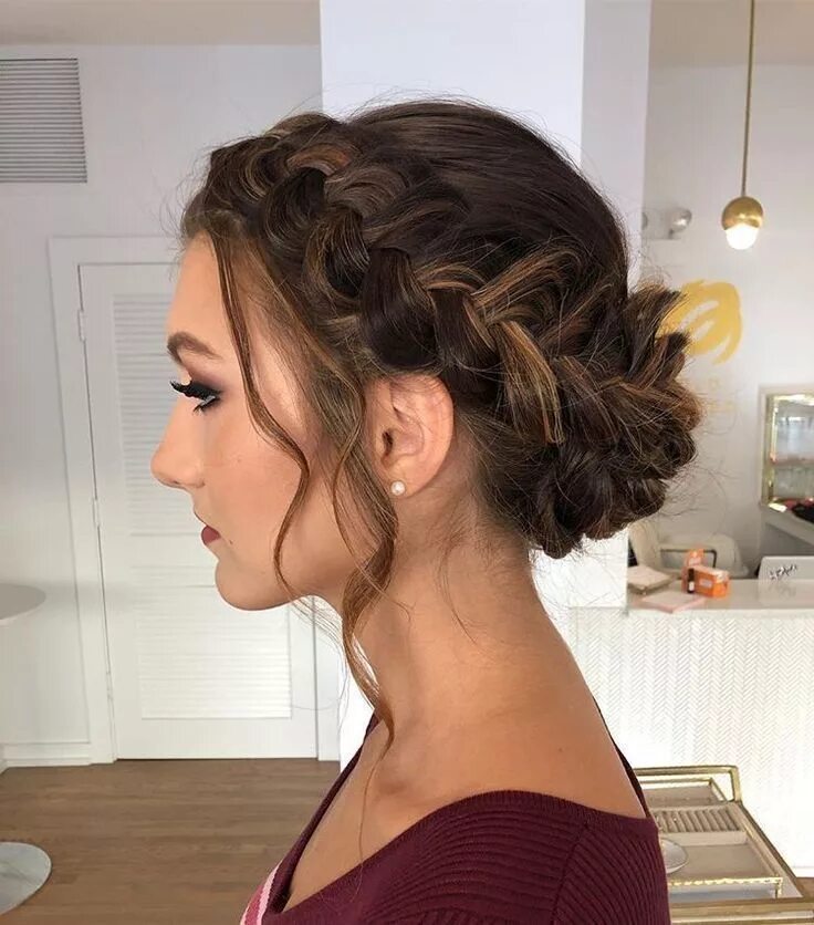 Прическа на вечеринку на средние волосы hairstyles2019.ml Bridal hairstyles with braids, Holiday party hair, Hair styles