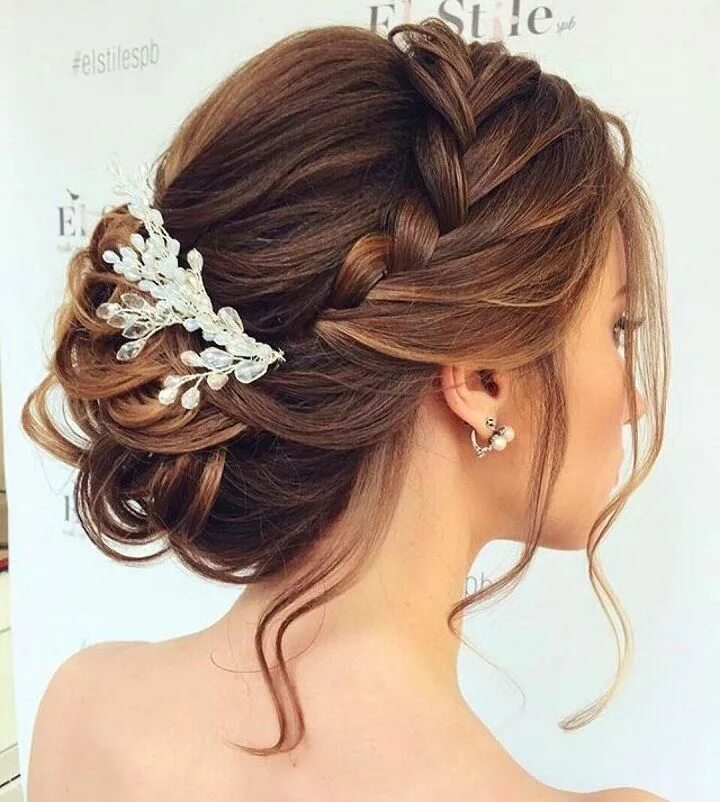 Прическа на выпускной 11 класс средние 35 Simple Updo Hairstyles Ideas From Every Angle Winter wedding hair, Bohemian h