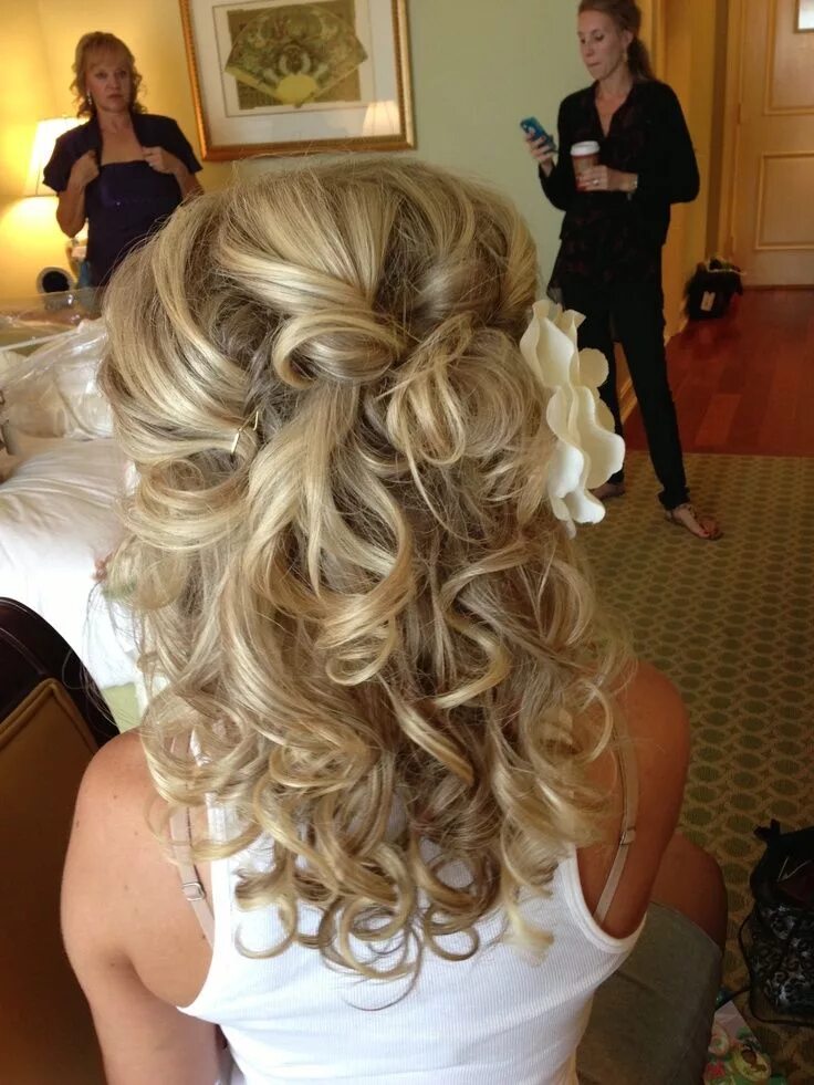 Прическа на юбилей на длинные волосы 50 Beautiful Wedding Hairstyles For Long Hair To Try In 2024 Long hair styles, W