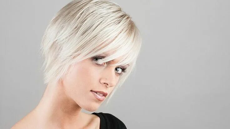 Прическа на жидкие волосы короткие женские Pin by Nicole Dierig on Style & more Short hair styles, Short hair color, Womens