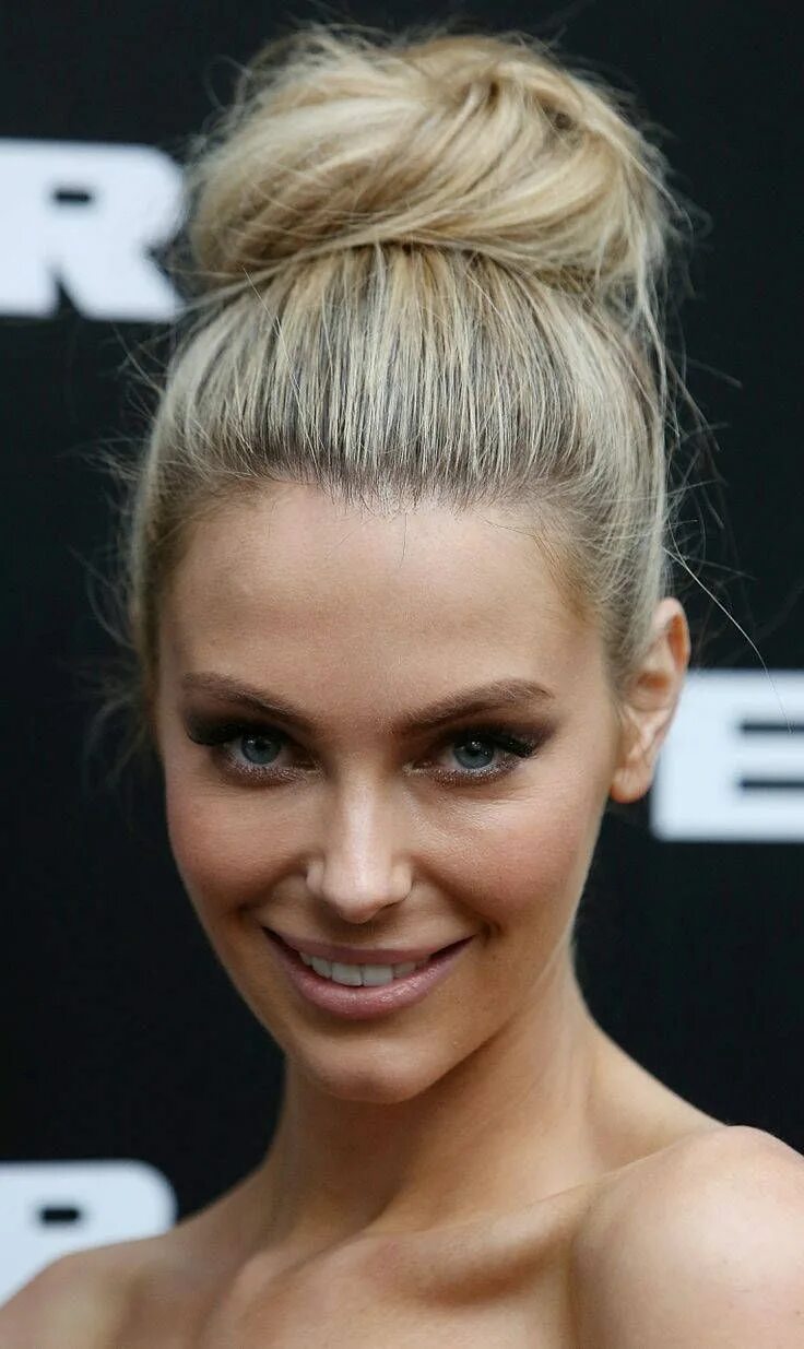 High Twisted Bun - Best Mother of Bride Hairstyles - Top Choices that Flatter. H