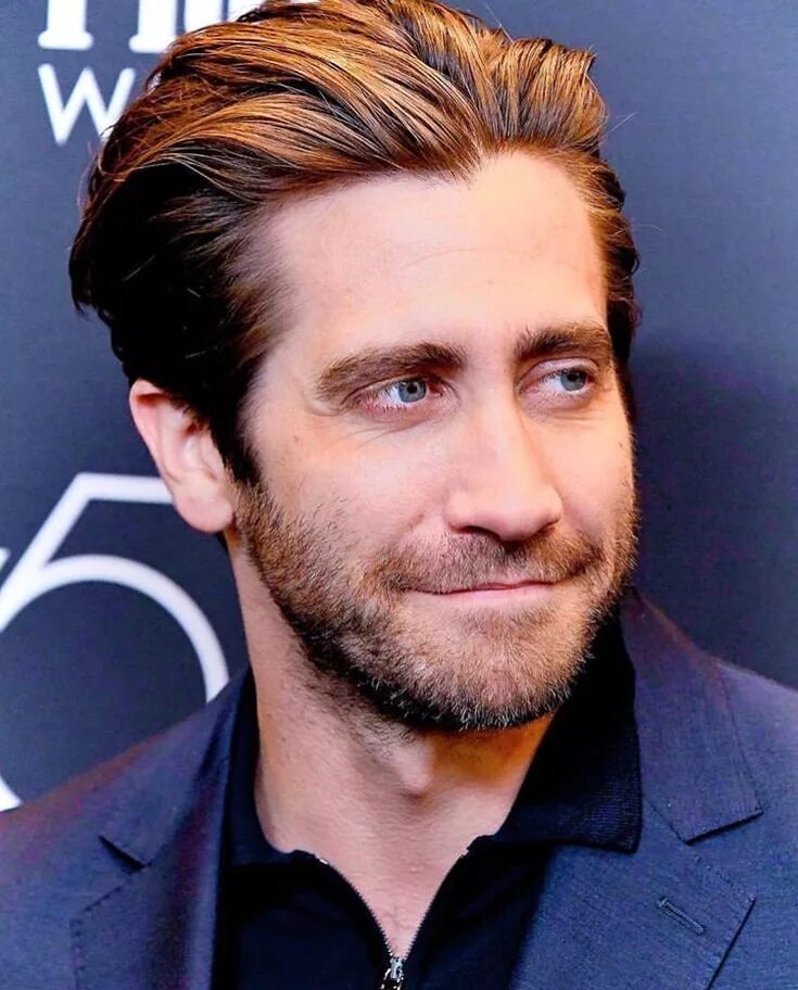 Прическа назад мужская фото Pin su Jake Gyllenhaal