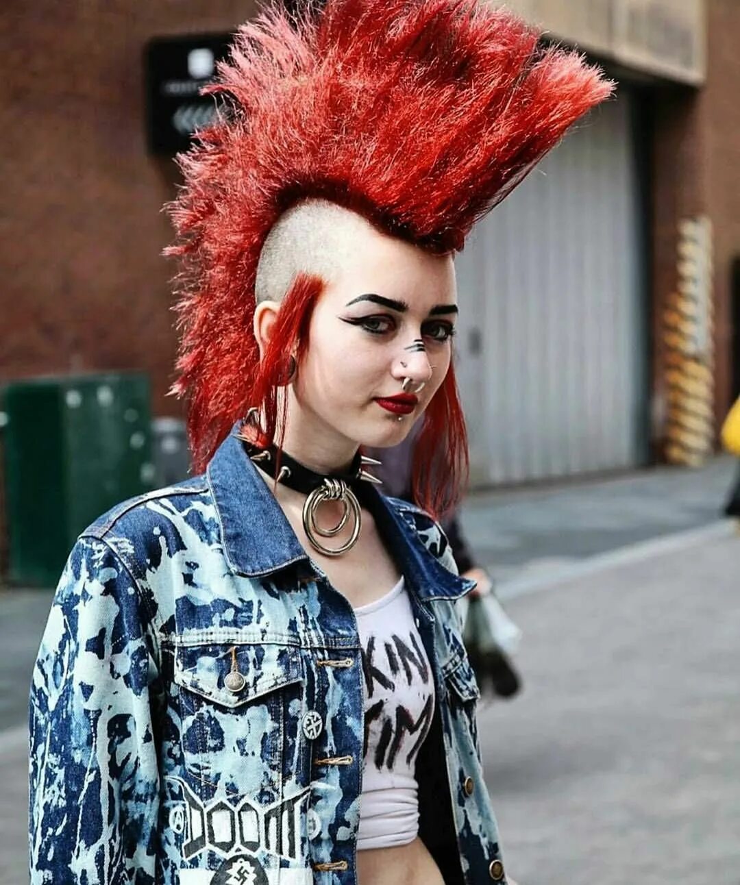 Прическа нефора 2024 Taken by @your.spirits.alive Probably one of my favourites! #punkgirl #punk #pun