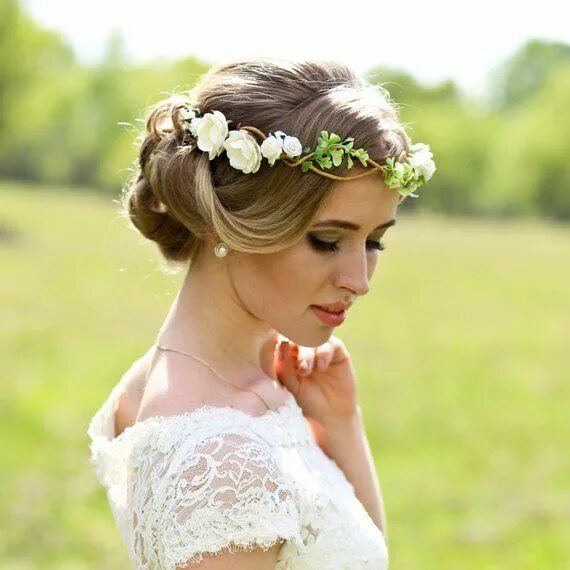 Прическа невесты на короткие волосы Flower crown, wedding headpiece, woodland flower, bridal hair flower, rustic wed