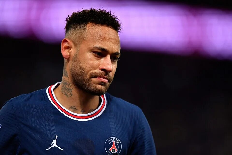 Прическа неймара 2024 года Neymar 'wanted by Al-Hilal as Saudi club sends representatives to Paris for talk