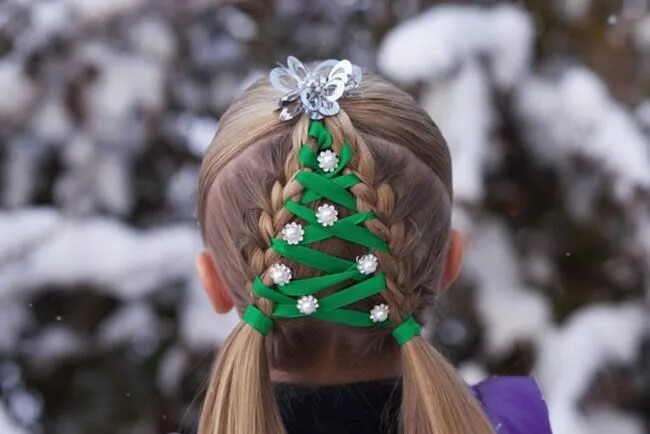 Прическа новый год длинные 10 Crazy Christmas Hairstyles With Decorated Ornaments You Should Try Wacky hair