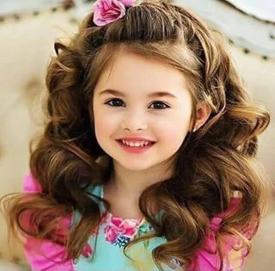 Прическа очень красивая девочки Pin by Isabella on Celebs & Gossips Cute baby girl wallpaper, Cute toddler girl 