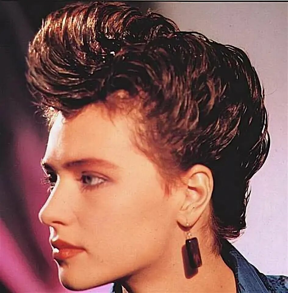 Прическа олимпия фото 80s hairstyle 77 80's hairstyle, 80s hair, 1980s makeup and hair