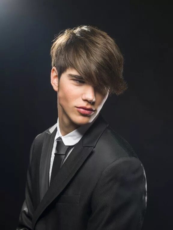 Прическа парней с челкой 2024 Men's hairstyle trend 2015 Boy haircuts long, Boys haircuts, Mens hairstyles