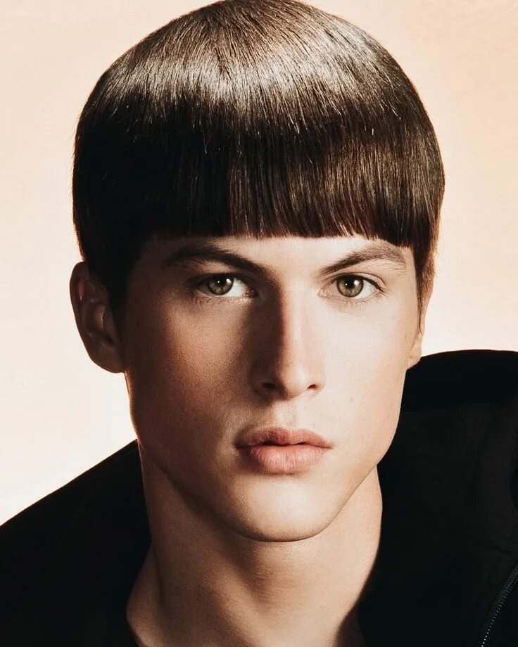 Прическа парней с челкой 2024 Pin on Short haircuts