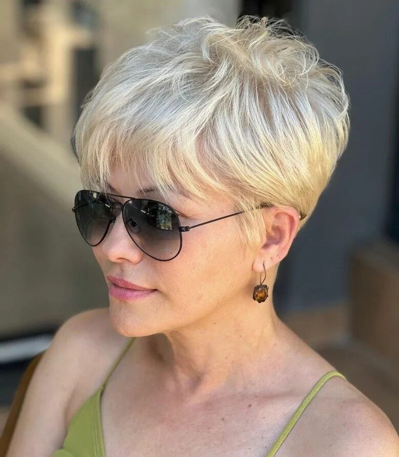 Прическа пикси 2024 50 Best Ideas of Pixie Cuts and Hairstyles for 2024 - Hair Adviser in 2024 Pixie