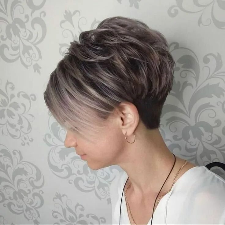 Прическа пикси 2024 фото trending shorts hairstyles Short hair styles pixie, Pixie hairstyles, Short hair