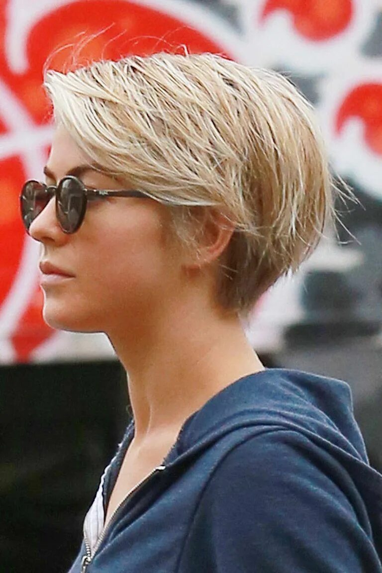 Прическа пикси фото на средние 60 of The All-Time Best Celebrity Pixie Cuts Long pixie hairstyles, Celebrity pi