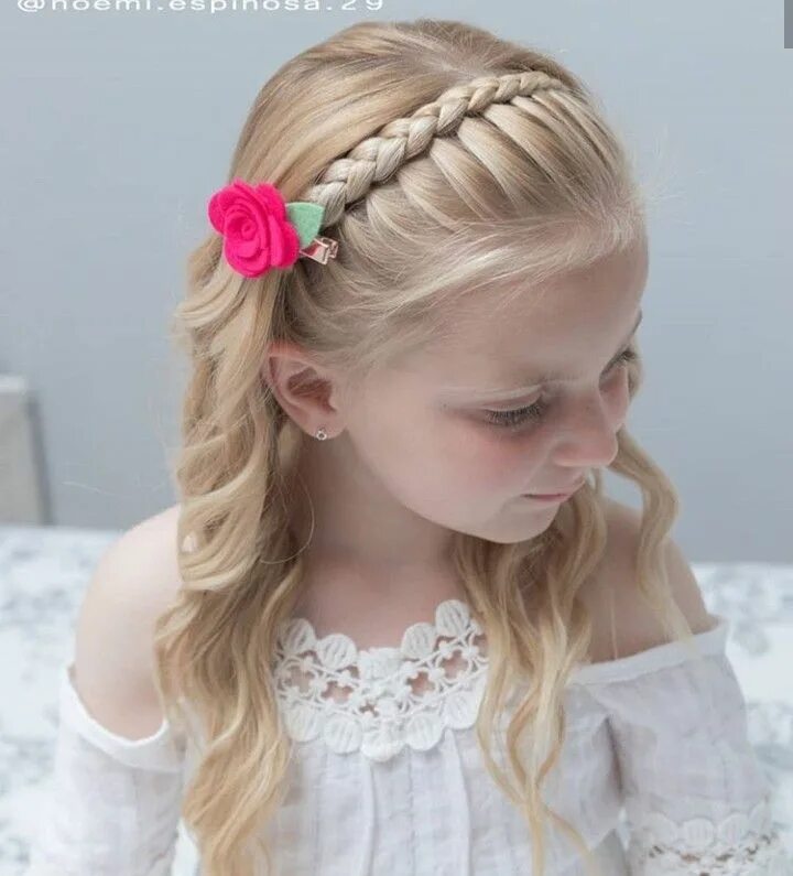 Прическа под ободок для девочки Pin by Evelyn Rabsatt on Little girls hairstyles in 2019 Braided hairstyles, Cur