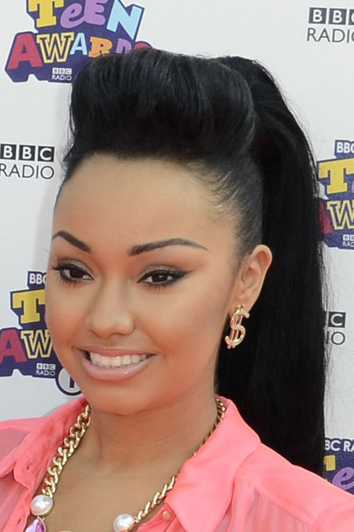 Прическа похожая Leigh-Anne Pinnock Straight Black Pompadour, Ponytail Hairstyle Steal Her Style