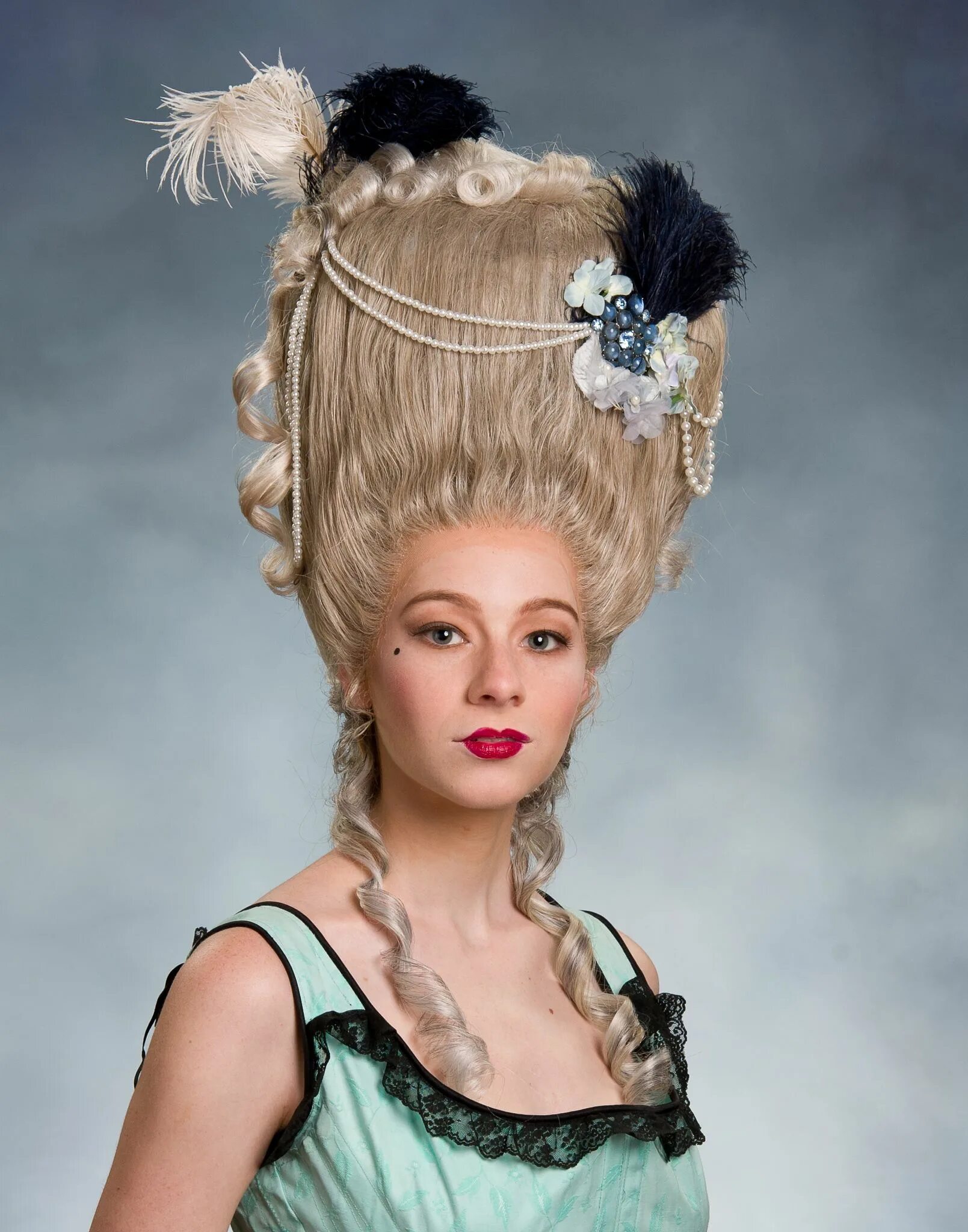 Прическа помпадур женская 19 век Georgian/Rococo - allisonlowery Historical hairstyles, Rococo hairstyles, Hair s