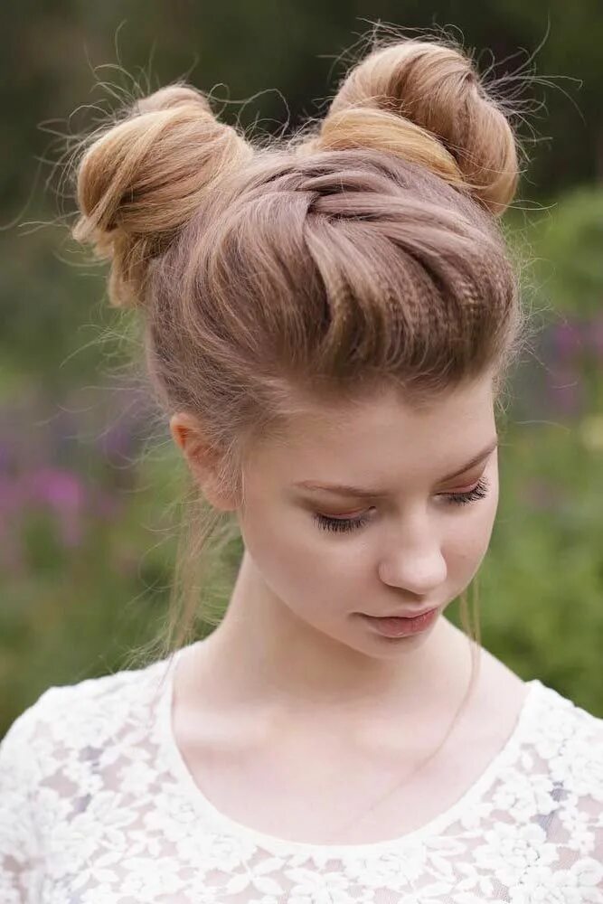 Прическа пучки по бокам для девочки 51 Easy Summer Hairstyles To Do Yourself Womens hairstyles, Summer hairstyles, M