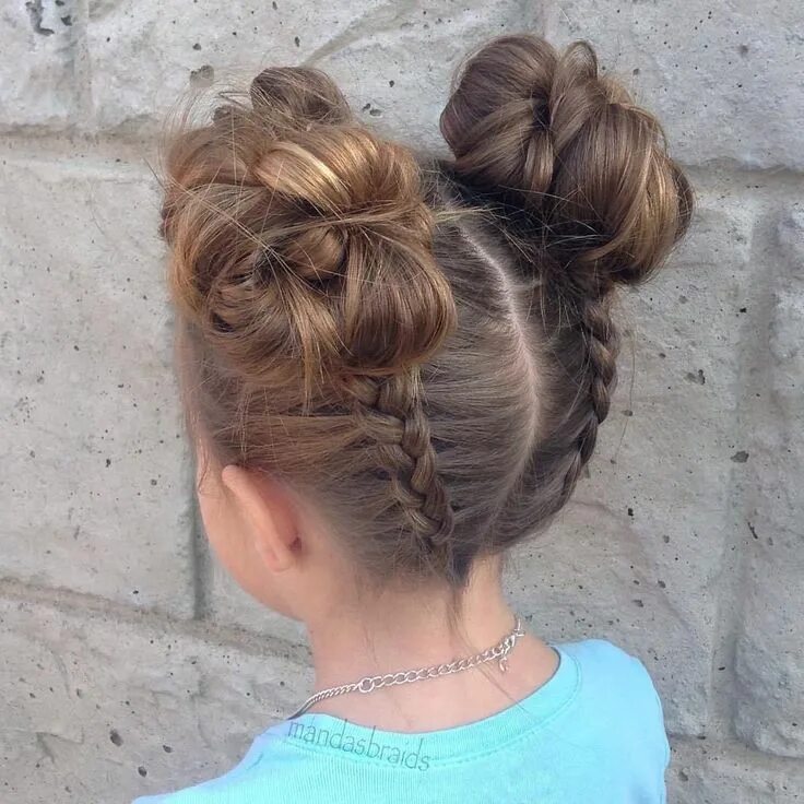 Прическа пучок на длинные девочке Buns For Toddlers Toddler hairstyles girl, Kids hairstyles, Cute girls hairstyle