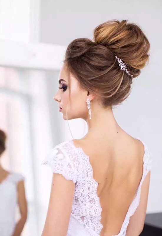 Прическа пучок на длинные волосы свадебные Top 25 Long Wedding Hairstyles for Bride from Art4studio - My Stylish Zoo #hairc