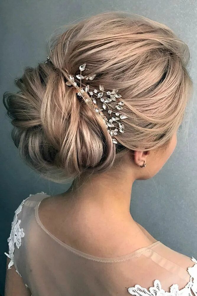 Прическа пучок на короткие волосы на свадьбу long wedding hairstyles and updo #deerpearlflowers #bride #bridal #wedding #hair