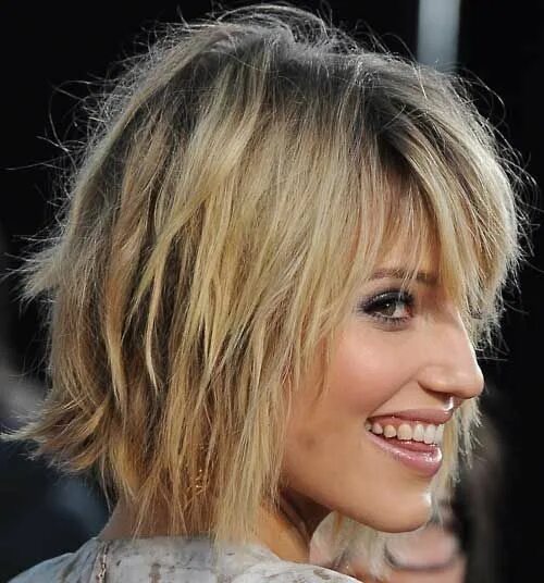 Прическа рваное каре 20 Short Shaggy Bob Hairstyles Bob-Hairstyle.Com Choppy bob hairstyles, Short sh