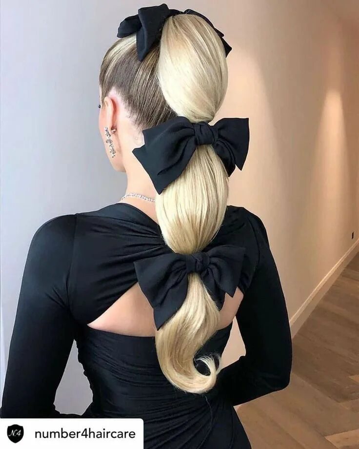 Прическа с бантом на длинные волосы Amellahair-Hiar trend.Do you like this big bow? in 2021 High ponytail hairstyles