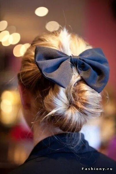 Прическа с бантом женская Прически на любой случай Bow hairstyle, Girly hairstyles, Hair styles