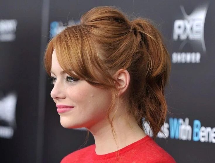 Прическа с челкой шторкой на средние волосы PENTEADOS PARA CABELO CURTOS 2019 → FOTOS e Passo a Passo Emma stone hair, Hair 