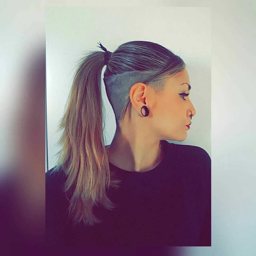 Прическа с длинными висками #undercut #undercutgirl #undershave #360undercut #shavedsides #ponytail Undercut