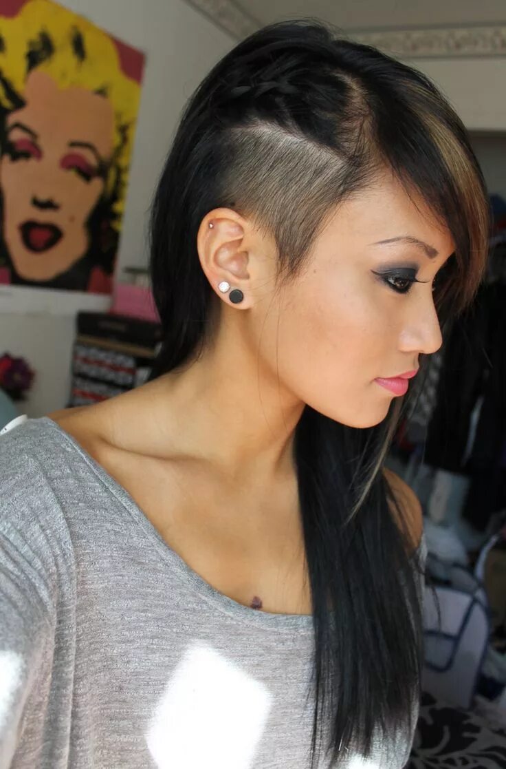 Прическа с длинными висками #undercut Shaved long hair, Undercut long hair, Shaved side hairstyles