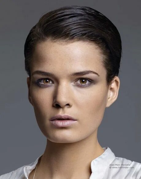 Прическа с гелем женская Kurze haare nach hinten stylen frauen Slicked back hair, Short hair styles, Supe