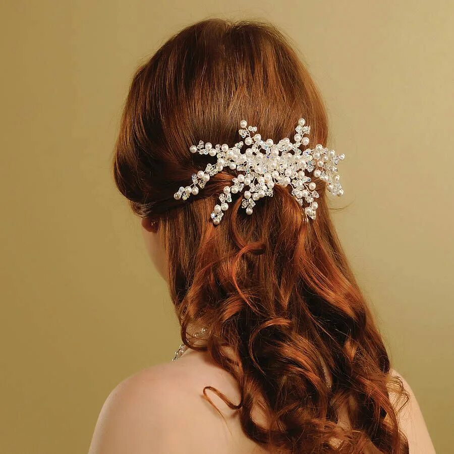 Прическа с гребнем на длинные handmade lily wedding hair comb by rosie willett designs notonthehighstreet.com 