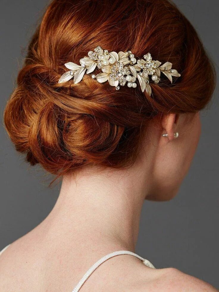 Прическа с гребнем на средние wedding hairstyles for medium hair #Weddinghairstyles Wedding hairstyles, Weddin