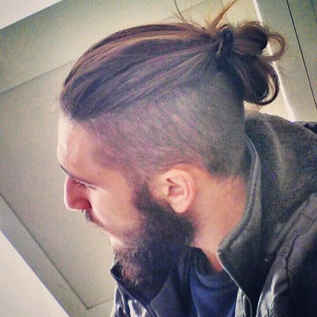 Прическа с хвостом мужская Photo taken by Bezzina Neil - INK361 Long hair styles men, Hair styles, Man bun 