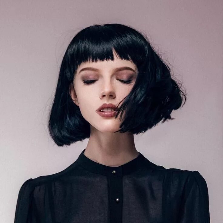 Прическа с каре взрослые Pin by Луиза Джати on ЛИЦА Black bob hairstyles, Cool hairstyles, Short hair sty