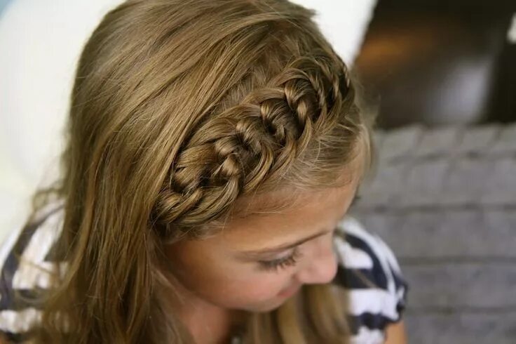 Прическа с косичками у лица для девочки Pin on Braids