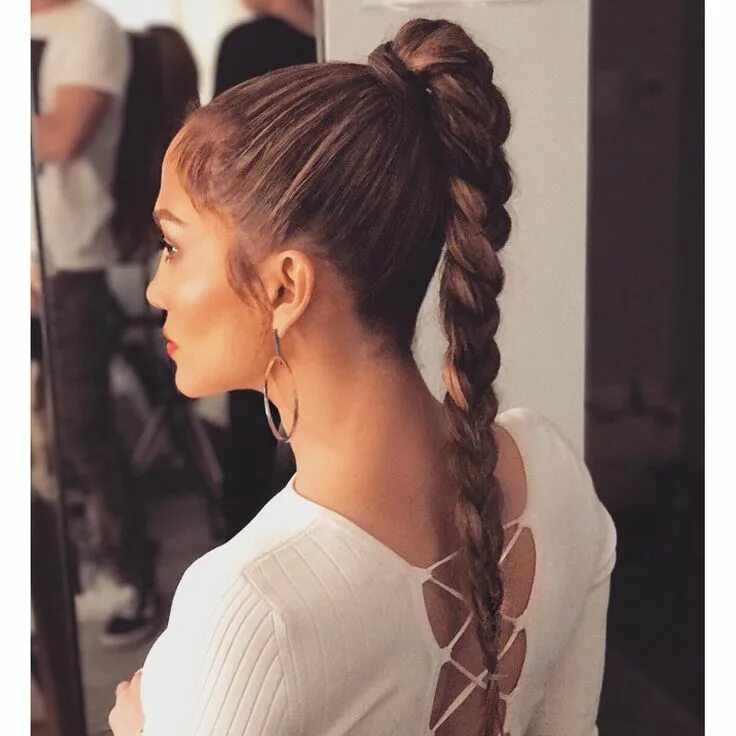 Прическа с косой 37 Fresh Ways to Wear a Ponytail This Summer High ponytail hairstyles, Elegant p