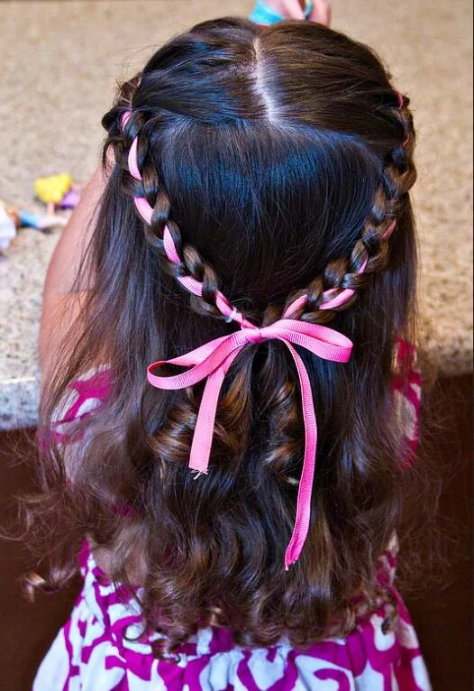 Прическа с лентами для девочки 17 Adorable Hairstyles Your Toddler Girl Will Love Peinados, Peinados infantiles