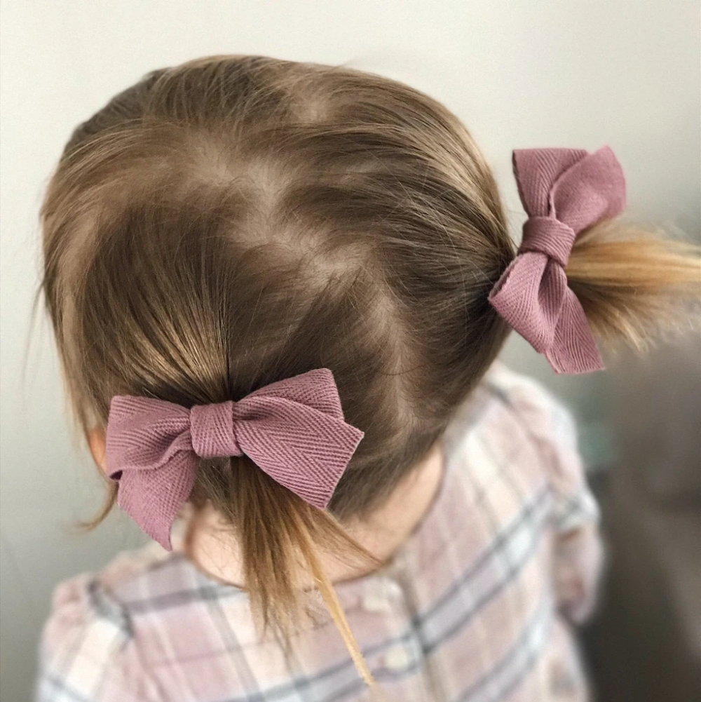 Прическа с маленькими бантиками 2024 Pin on Pigtail Bows - SO ADORABLE!